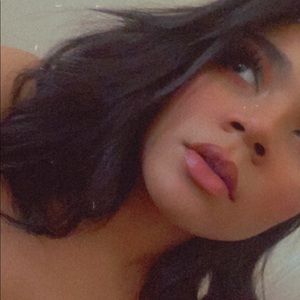 Meet your Posher, Nathalie